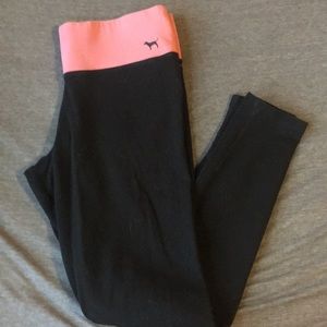 PINK Leggings/Yoga Pants
